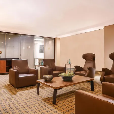 Sheraton & Convention Center Hotel 5*