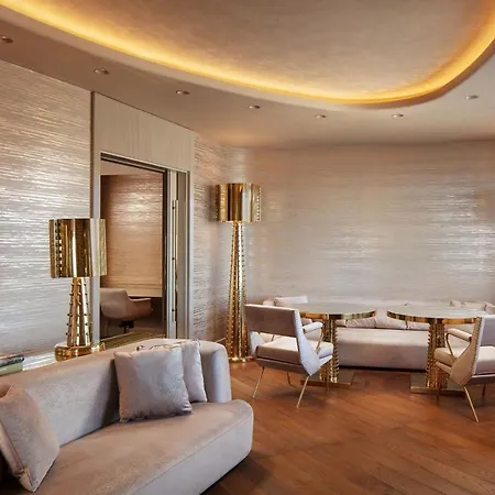 Hotel Sheraton & Convention Center 5*