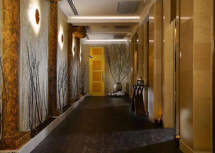 Sheraton Hotel&convention Center Hotel 5*