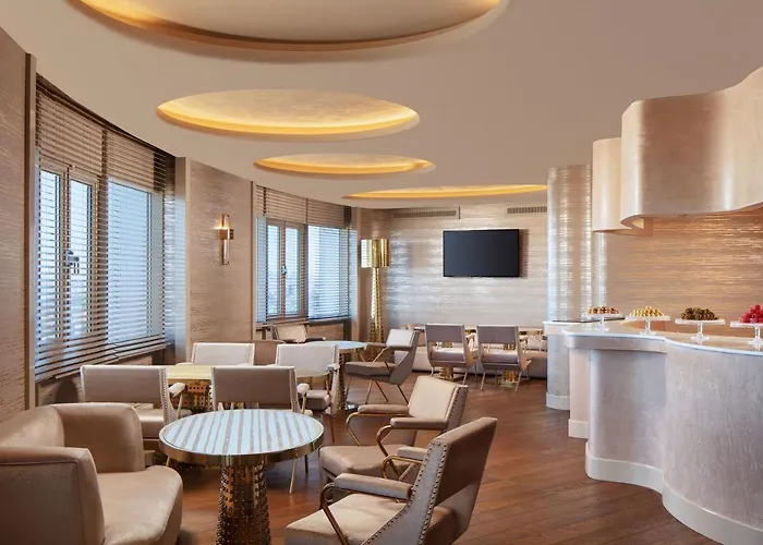 Sheraton Hotel&convention Center Hotel 5*