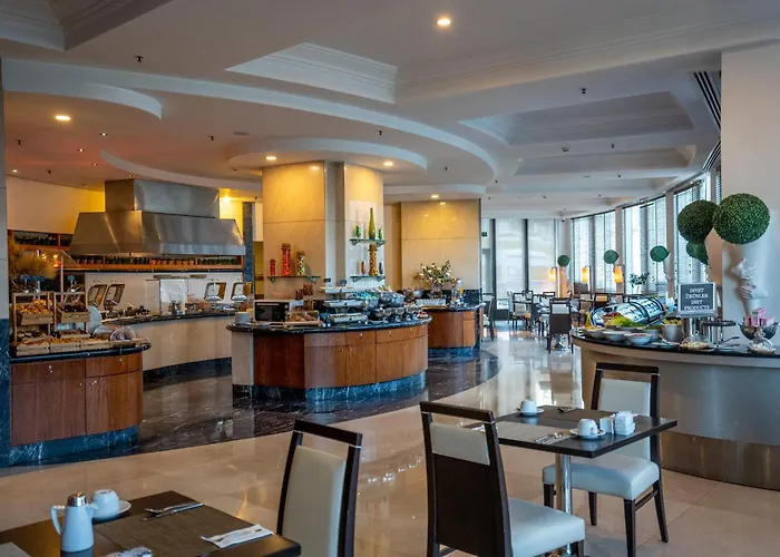 Sheraton Hotel&convention Center 5*