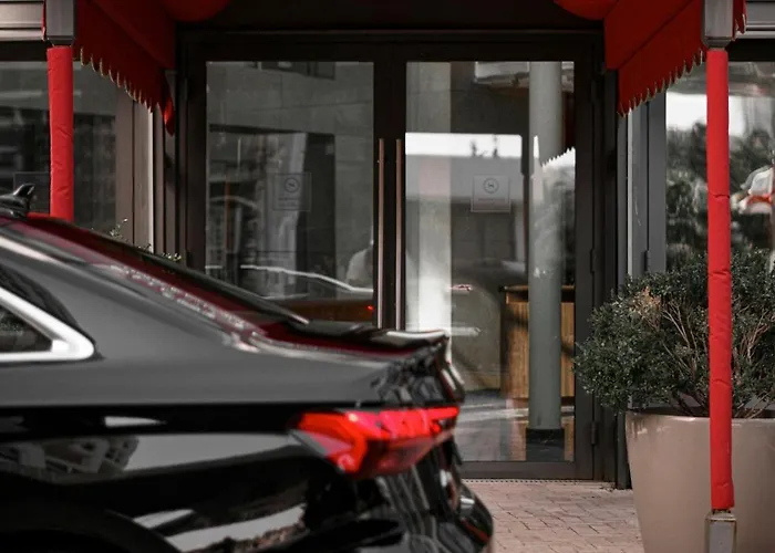 Sheraton Hotel&convention Center 5*