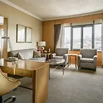Sheraton & Convention Center Hotel 5*