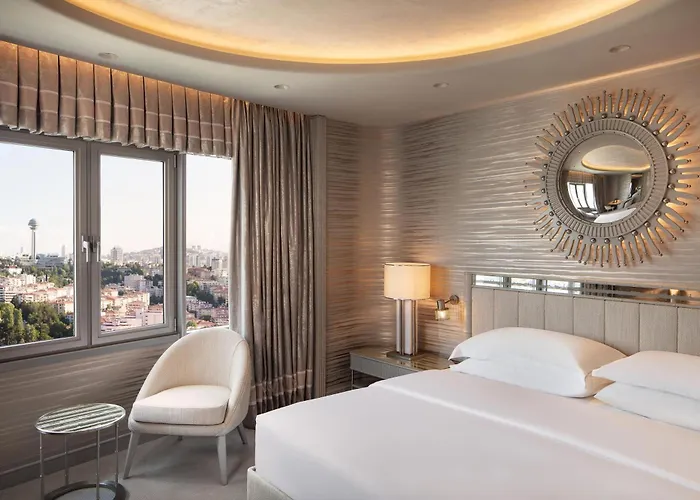 Hotel Sheraton & Convention Center