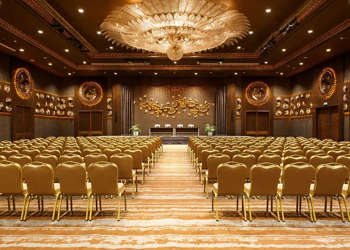 Hotel Sheraton & Convention Center